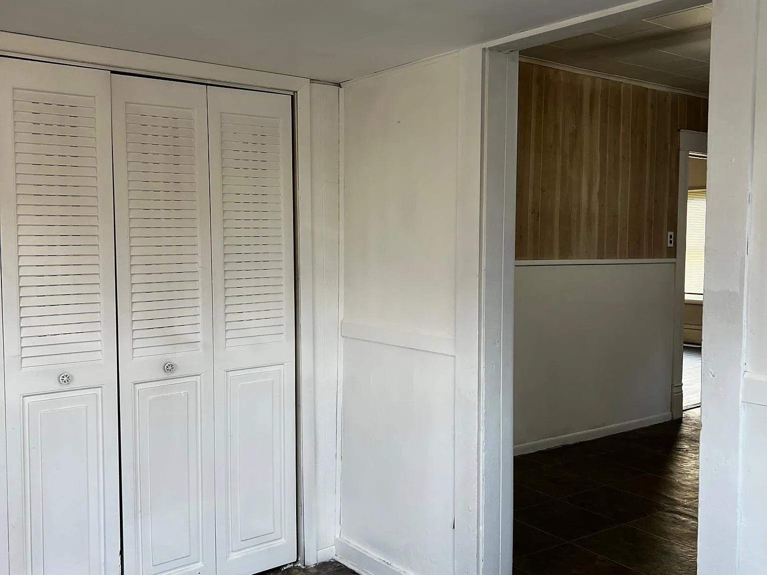 2 bed, 900 sqft, $1,100 — Photo 2