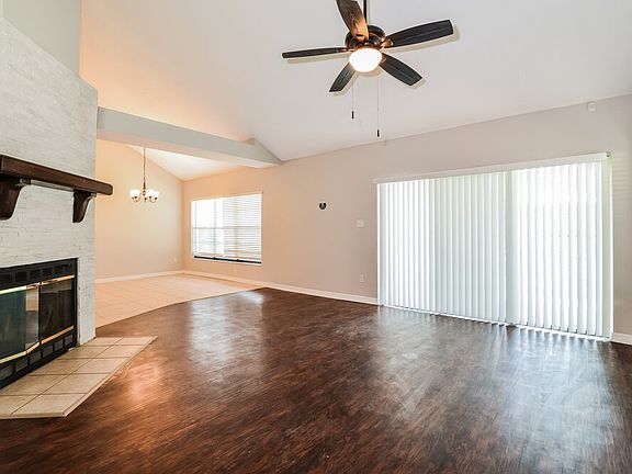 5th image of 3614 Okeechobee Cir