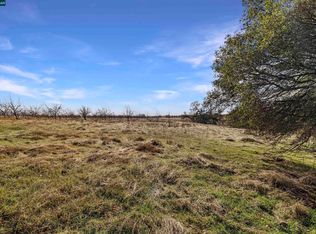 1 Pacific Heights Dr, Oroville, CA