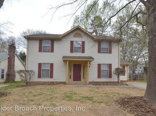 8421 Mayerling Dr, Charlotte, NC 28227