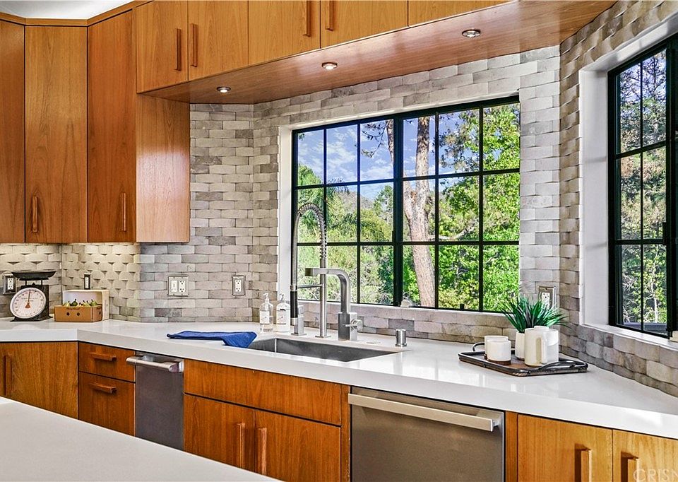 26035 Mulholland Hwy, Calabasas, CA 91302 Zillow