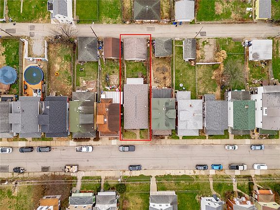 2nd image of 1925 Kenneth Ave