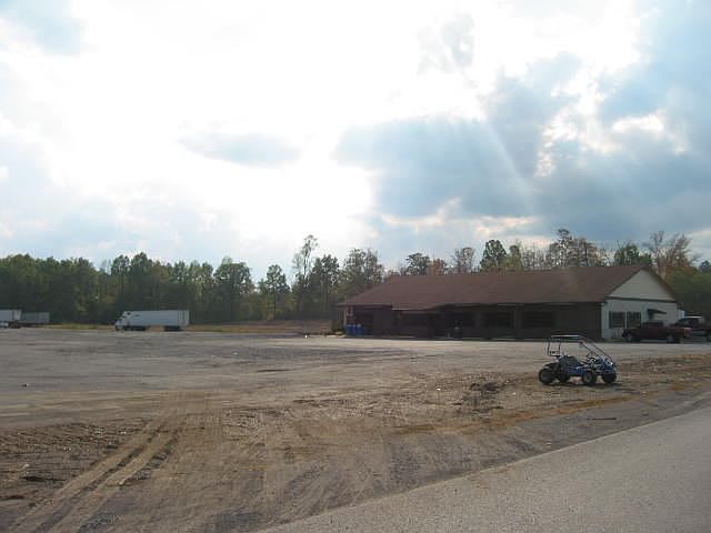 2nd image of 65 Truck Plaza Ln
