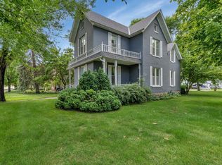 313 4th St NE, Little Falls, MN 56345