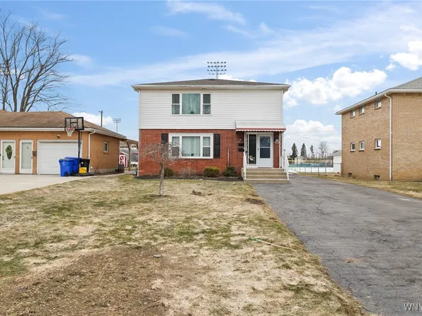 84 Jasmine Ave, West Seneca, NY 14224