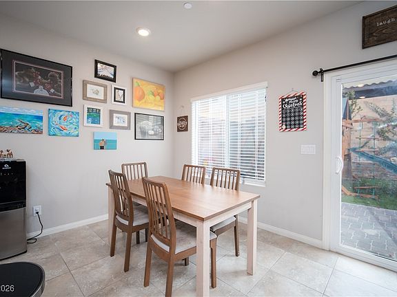 5th image of 10974 Bristol Park Ave