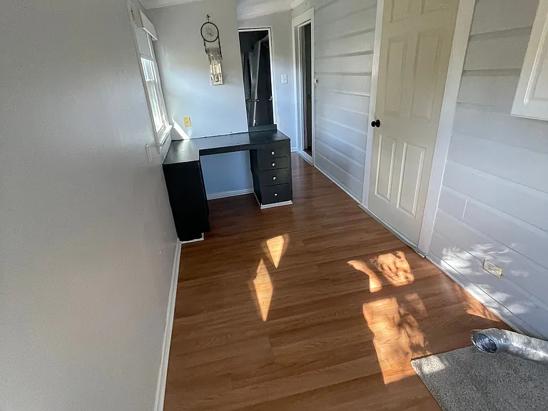 4156 Maryland Ave — Photo 10