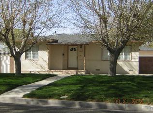 1317 W Ivyton St, Lancaster, CA 93534