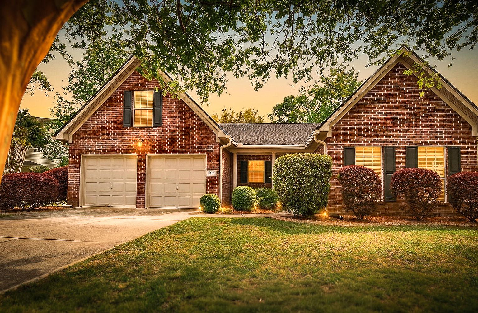 105 Tunstall Dr