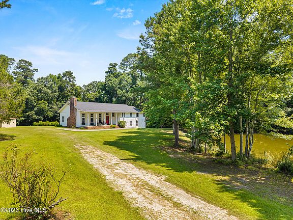 3rd image of 8821 Red Hill Road