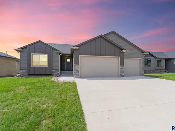 4001 S Faith Ave, Sioux Falls, SD 57110