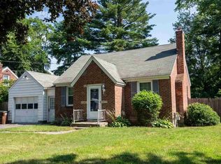 106 Vaughn Dr, Albany, NY 12203
