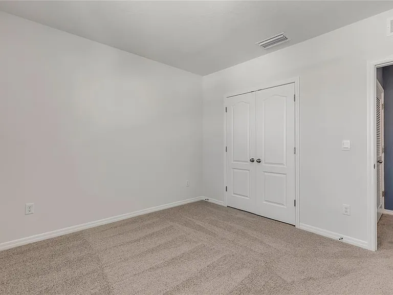2725 Silver Canoe Dr — Photo 25
