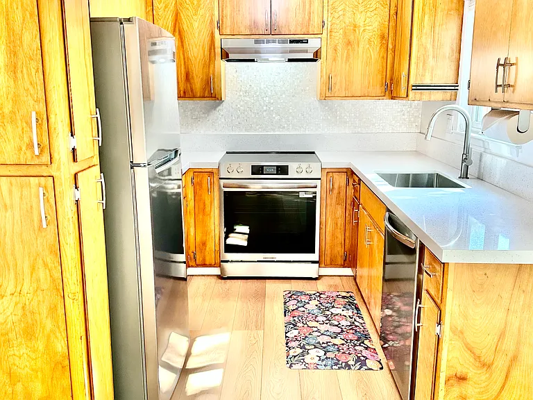Kitchen w/Generous Cabinet Space