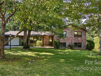 132 Atwood Dr, Hendersonville, NC, 28792