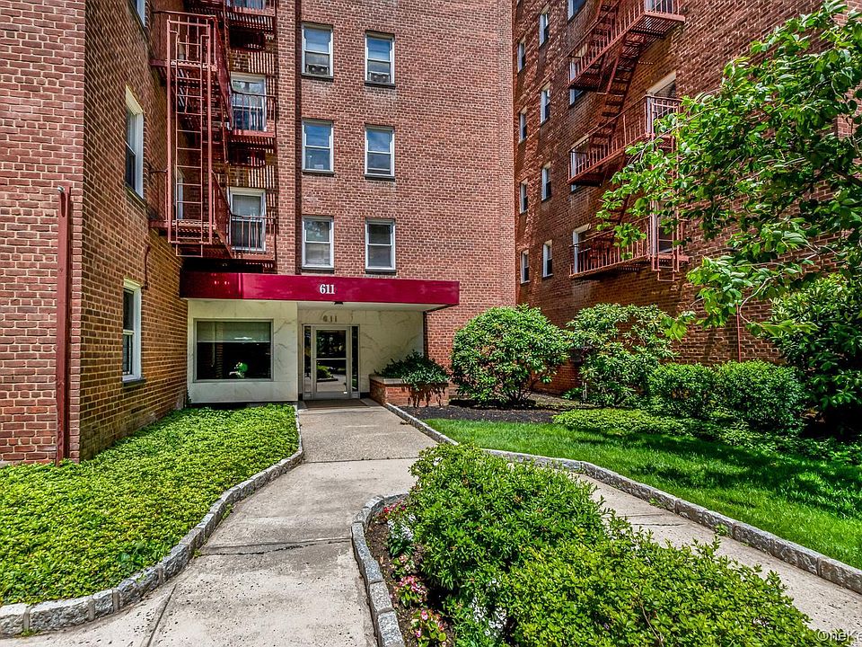 1st image of 611 Palmer Road #5O