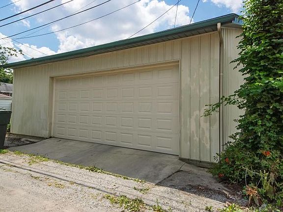2 Car Secured Garage