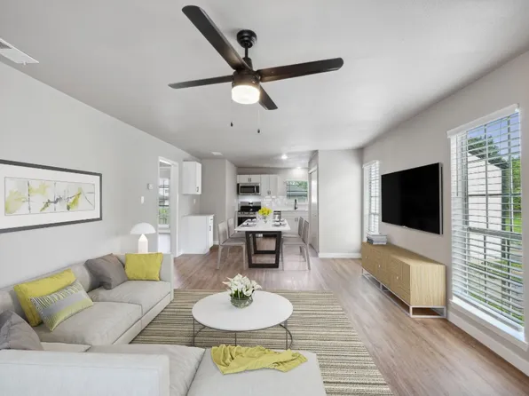 4312 Roberts St, Greenville, TX 75401