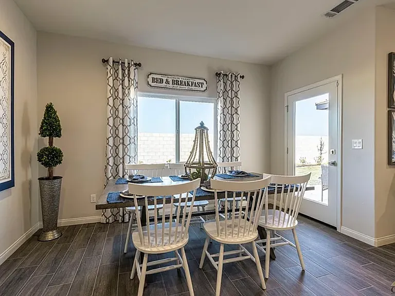 8406 Kowa St — Photo 14