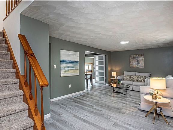 4th image of 8 Tharratt Pl