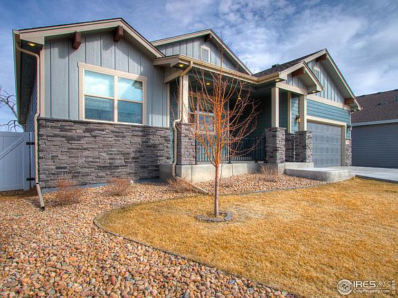 3rd image of 738 Vermilion Peak Ct
