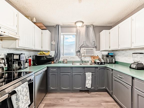 2nd image of 5106 19th Ave NW