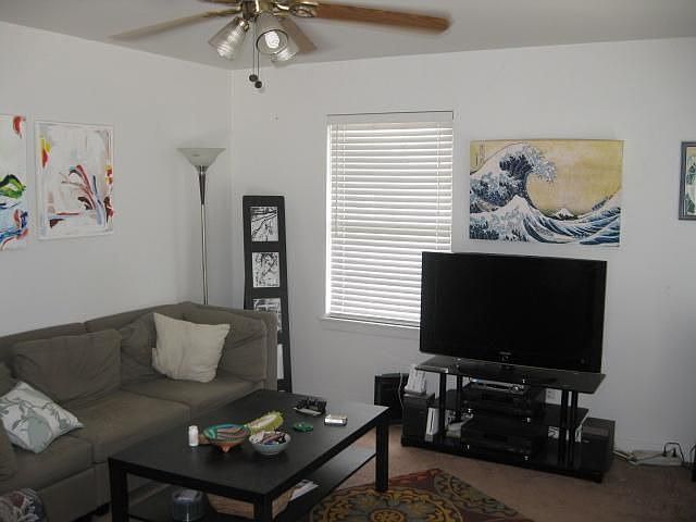 2nd image of 3709 Dumbarton Rd