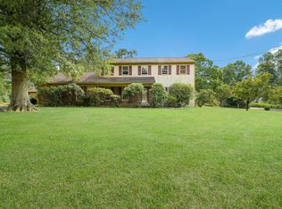 124 Rogers Rd, Furlong, PA 18925