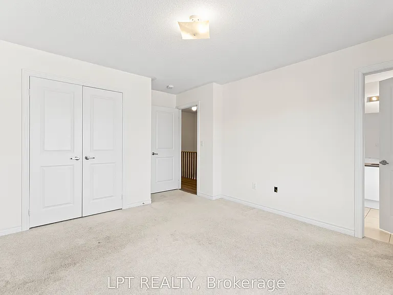 110 Grew Blvd #Townhouse 05 — Photo 18
