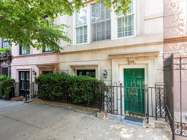 217 E 61st St, New York, NY 10065