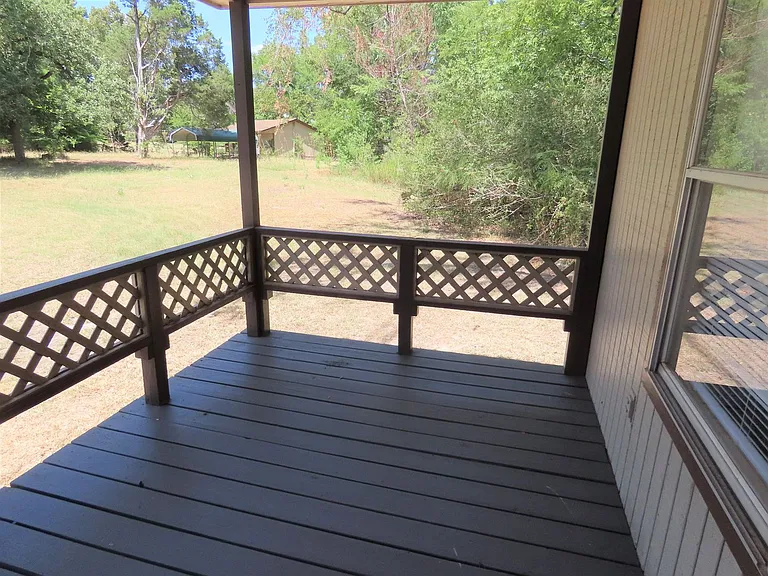 15227 County Road 1134 — Photo 3