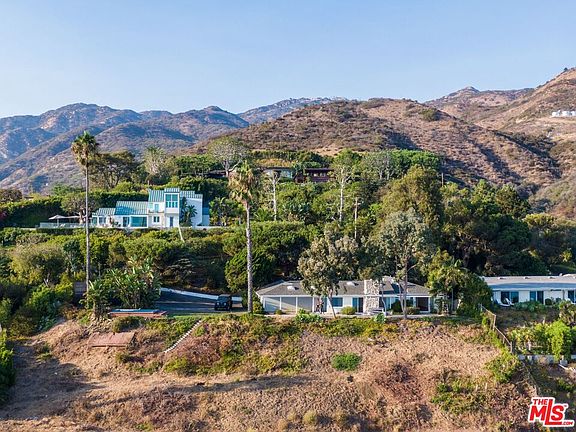 2nd image of 3662 Sweetwater Canyon Dr