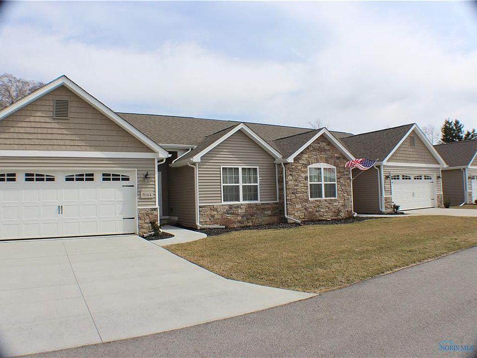 1st image of 5944 Pine Tree Pl