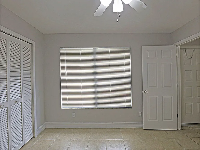 3725 Skyline Blvd — Photo 16