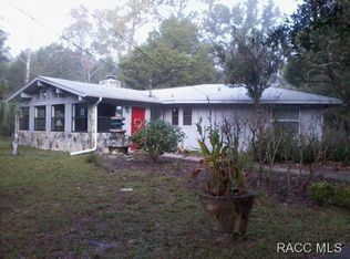 7195 W Lacey Ln, Homosassa, FL 34448