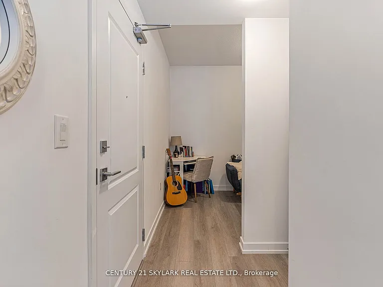 460 Dundas St E #701 — Photo 8