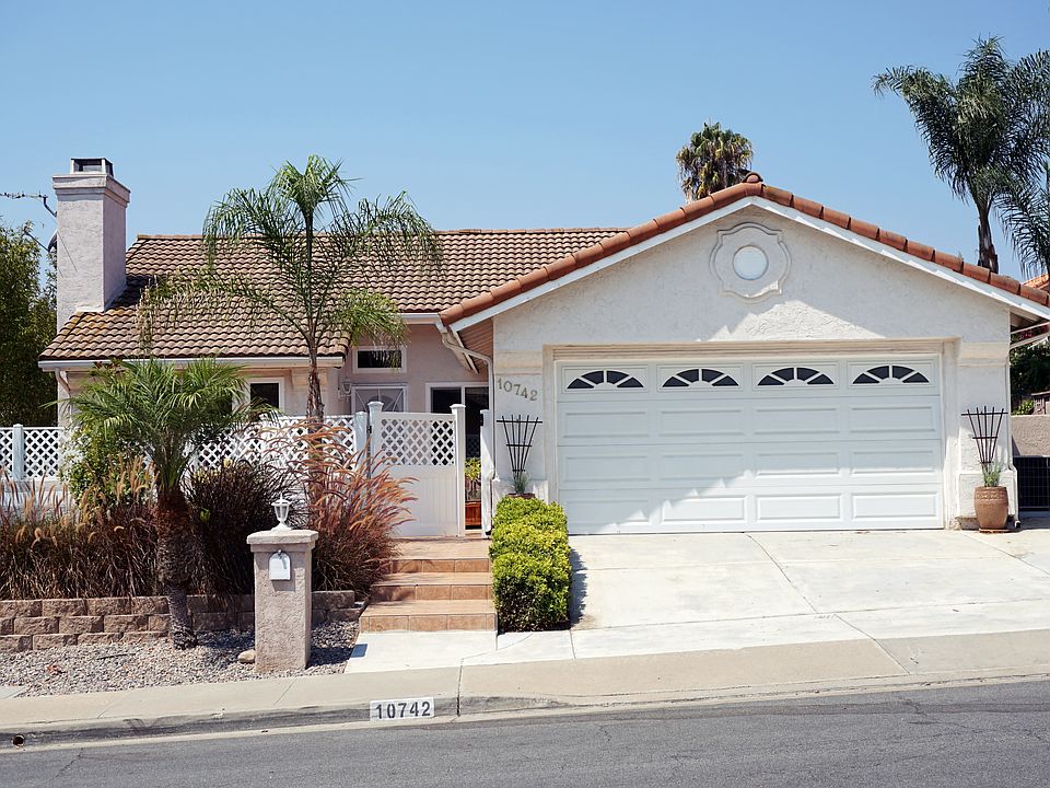 1st image of 10742 Frank Daniels Way