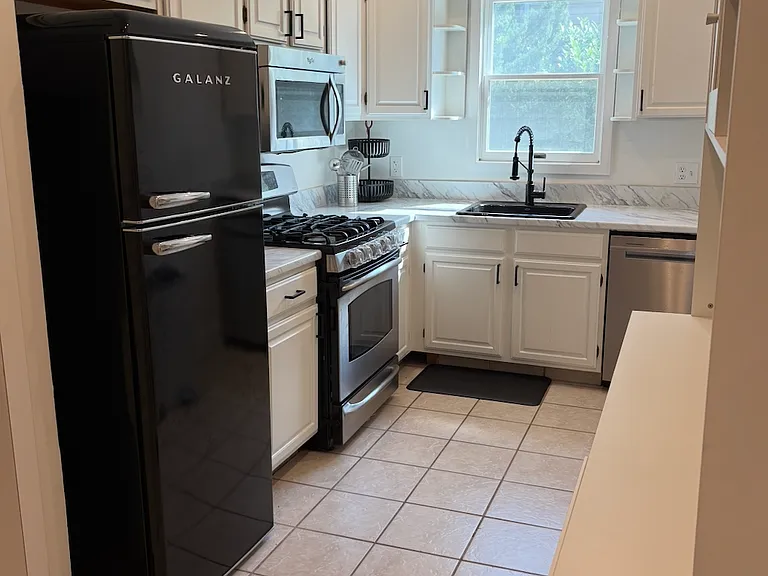 9 Navesink Ave — Photo 5