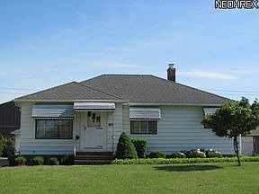2nd image of 10719 Sharon Dr