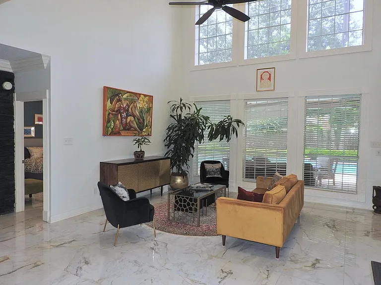 2319 Amber Springs Dr — Photo 16