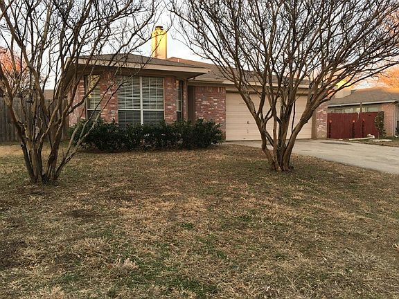 3rd image of 1508 Woodhall Way