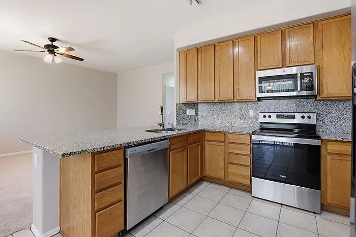 841 S Roanoke St — Photo 14