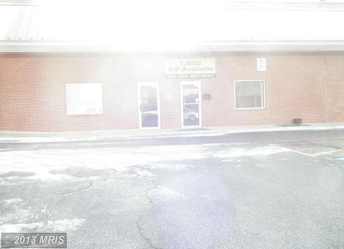 2nd image of 1512 Winchester Ave