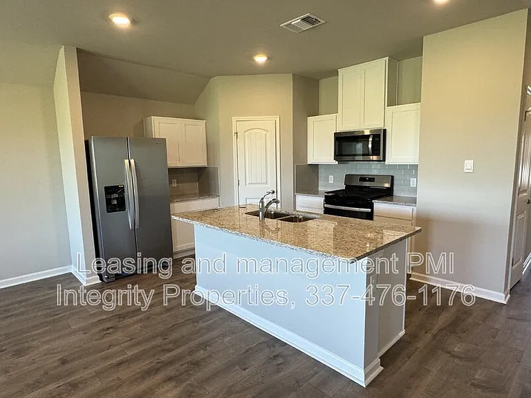 116 Romain Picard Dr — Photo 3