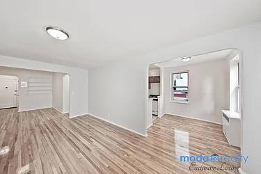 Rented by Moda Realty