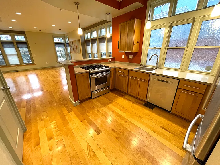 5 Ellis St #1 — Photo 5