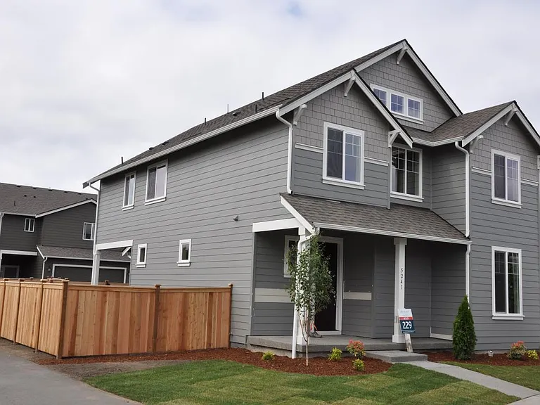 5241 52nd Way SE — Photo 1