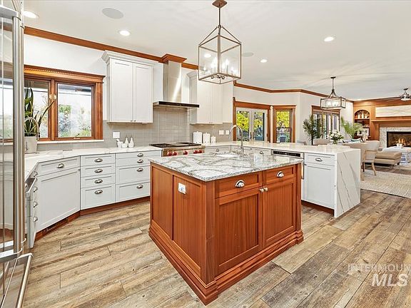 5th image of 5170 N Lakemont Ln