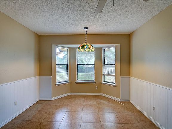 5th image of 6353 Hunters Glen Dr