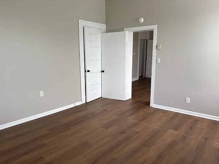 103 Barnhardt Cir #8 — Photo 46